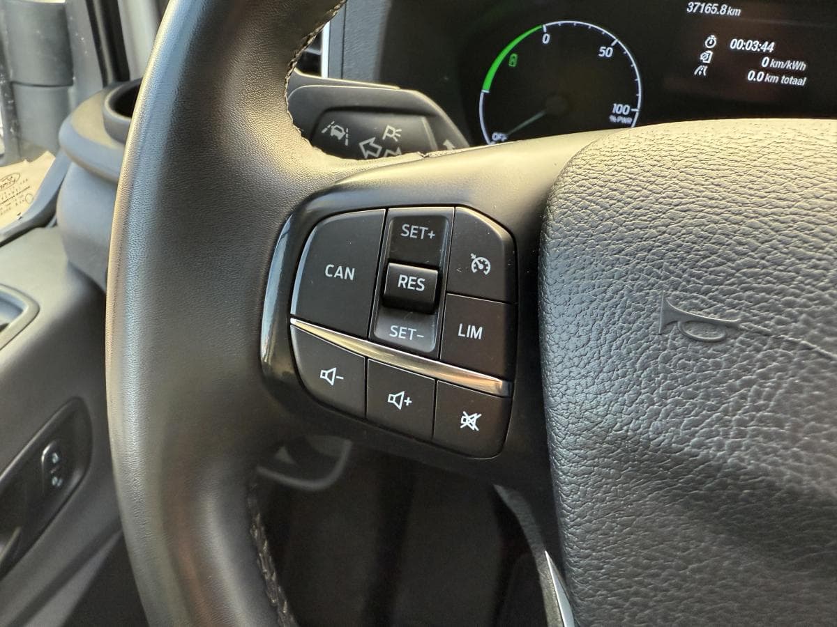 Ford E transit 390 75kwh 184pk e-Transit 390 75kWh 184PK thumbnail 26