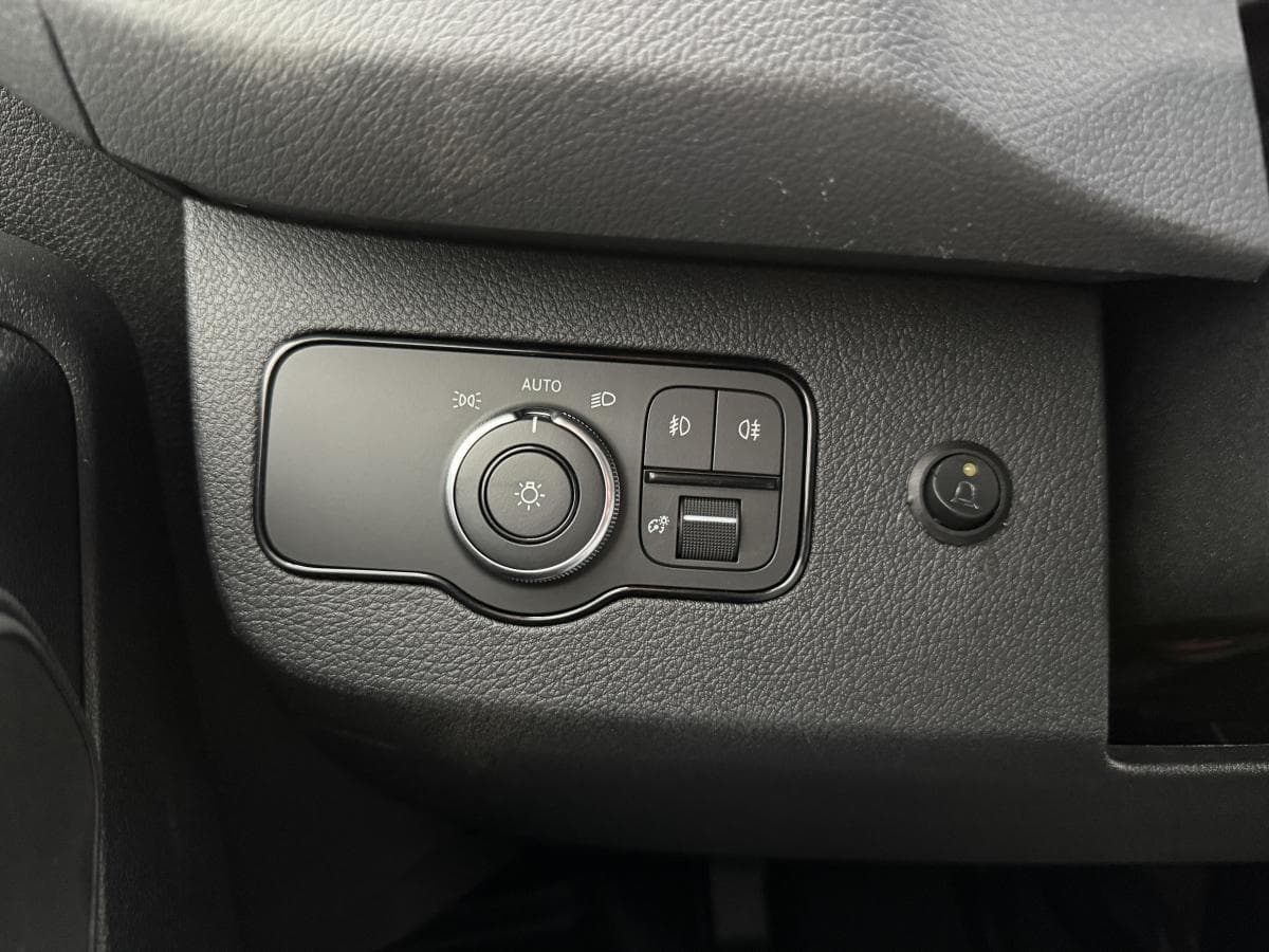 Mercedes-Benz Benz sprinter 317 19 cdi Sprinter 317 1.9 CDI thumbnail 22