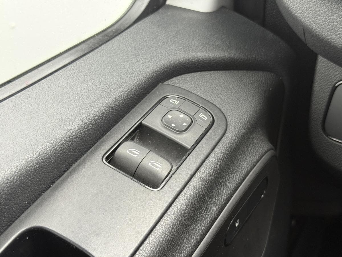 Mercedes-Benz Benz sprinter 317 19 cdi Sprinter 317 1.9 CDI thumbnail 23