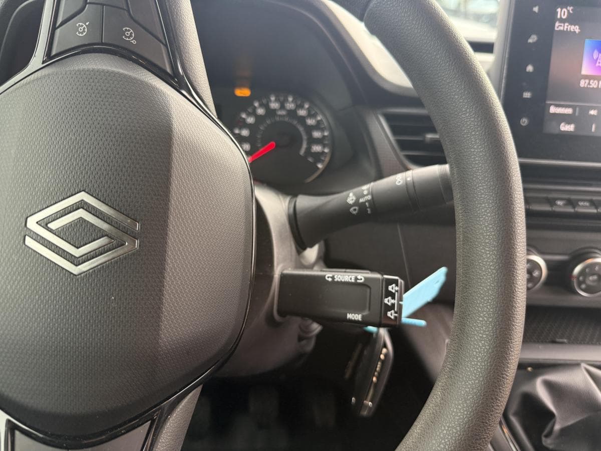 Renault Kangoo grand comfort 13 tce 100pk Kangoo Grand Comfort 1.3 TCe 100PK thumbnail 23