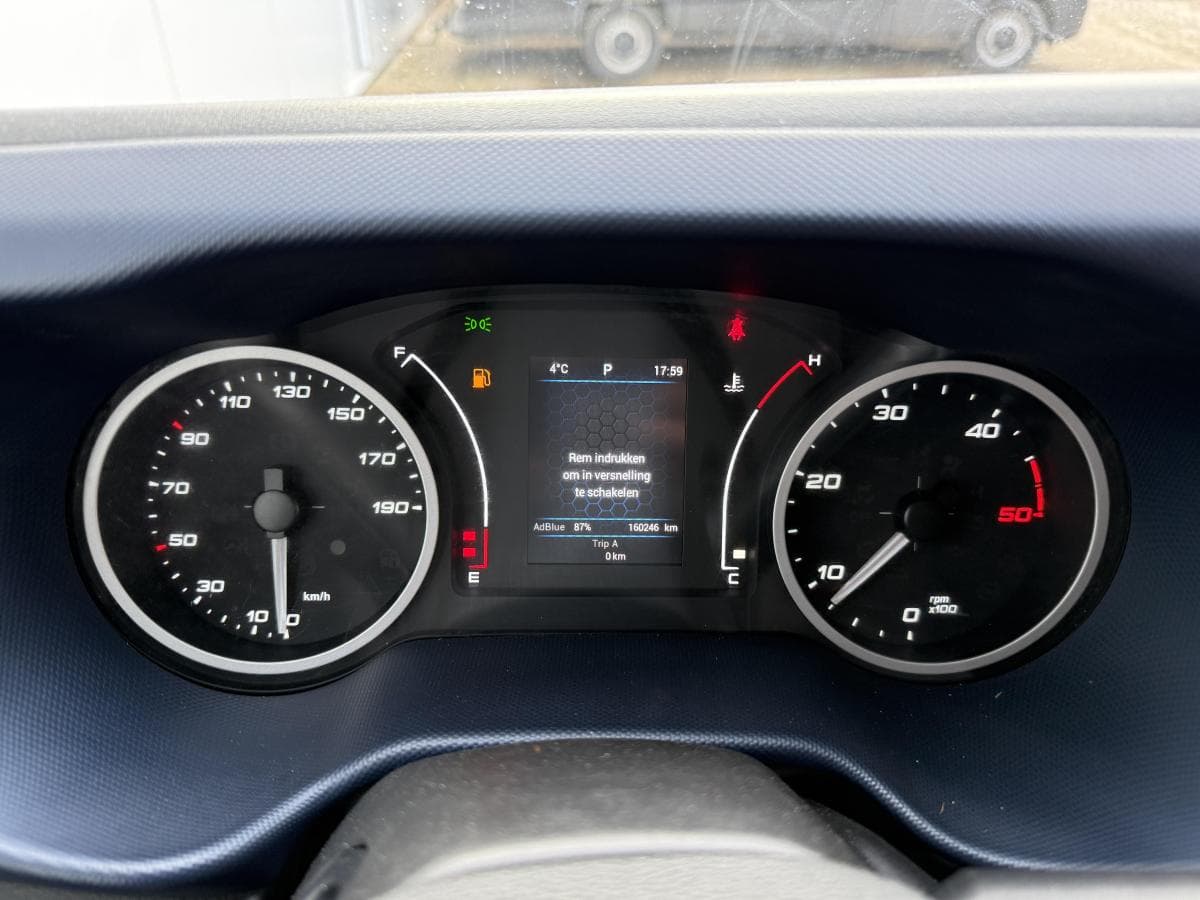 Iveco Daily 35c16 23 Daily 35C16 2.3 thumbnail 25