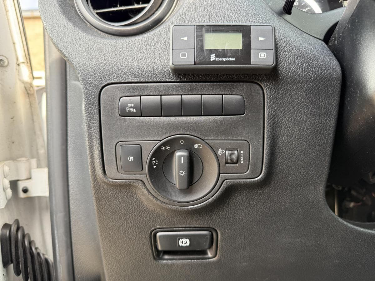 Mercedes-Benz Benz vito 119 21 cdi Vito 119 2.1 CDI thumbnail 24