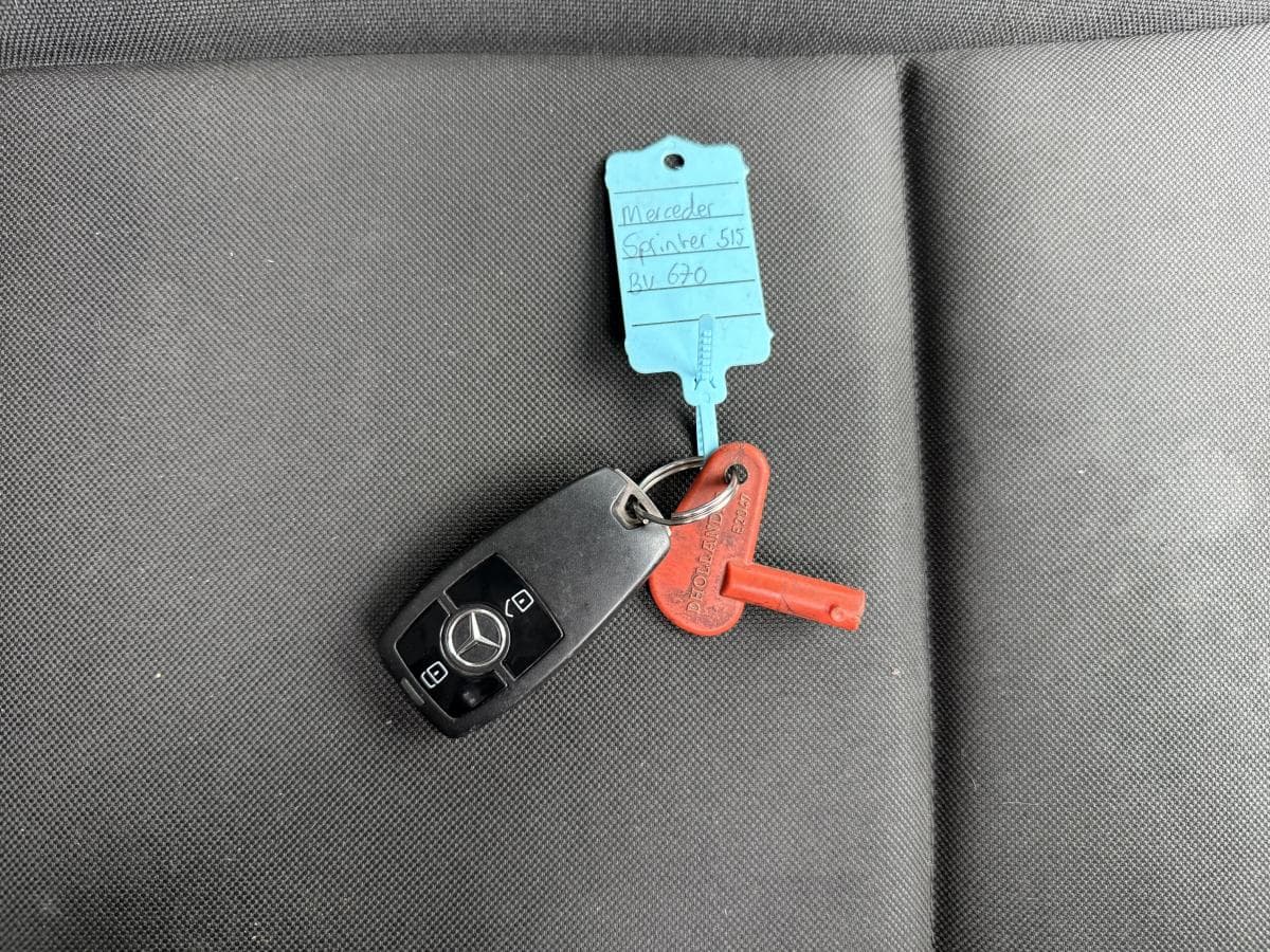 Mercedes-Benz Benz sprinter 515 19 cdi Sprinter 515 1.9 CDI thumbnail 23