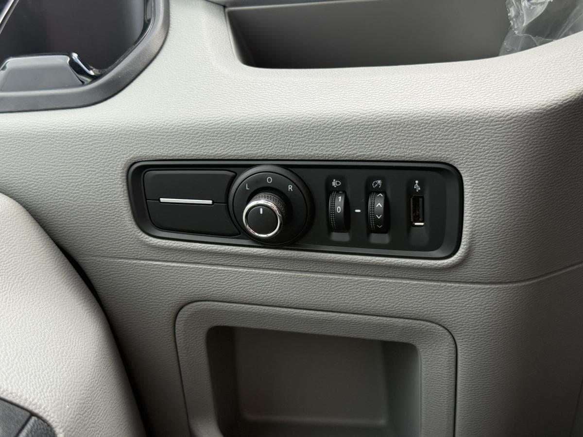 Maxus Edeliver 9 65kwh eDeliver 9 65kWh thumbnail 25