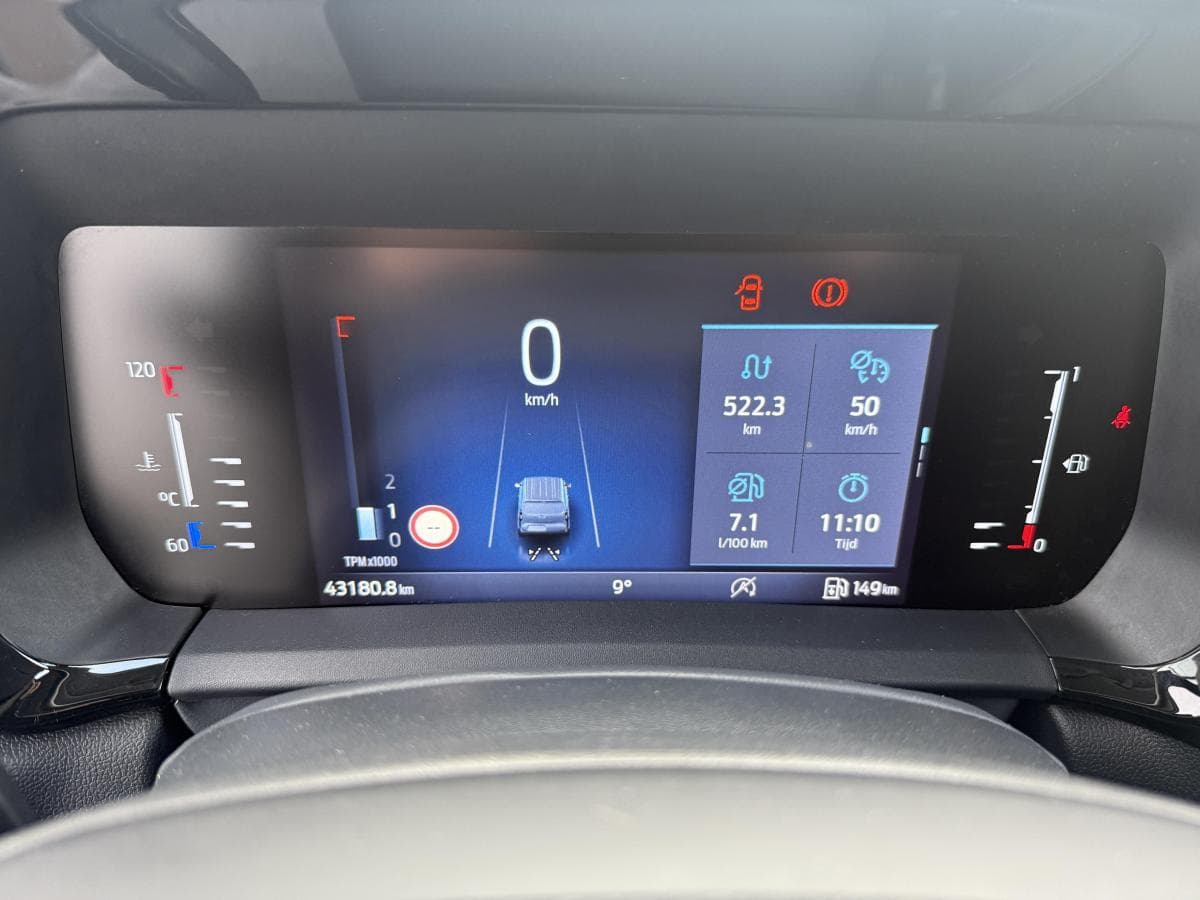 Ford Transit courier 10 ecoboost 100pk Transit Courier 1.0 EcoBoost 100PK thumbnail 28