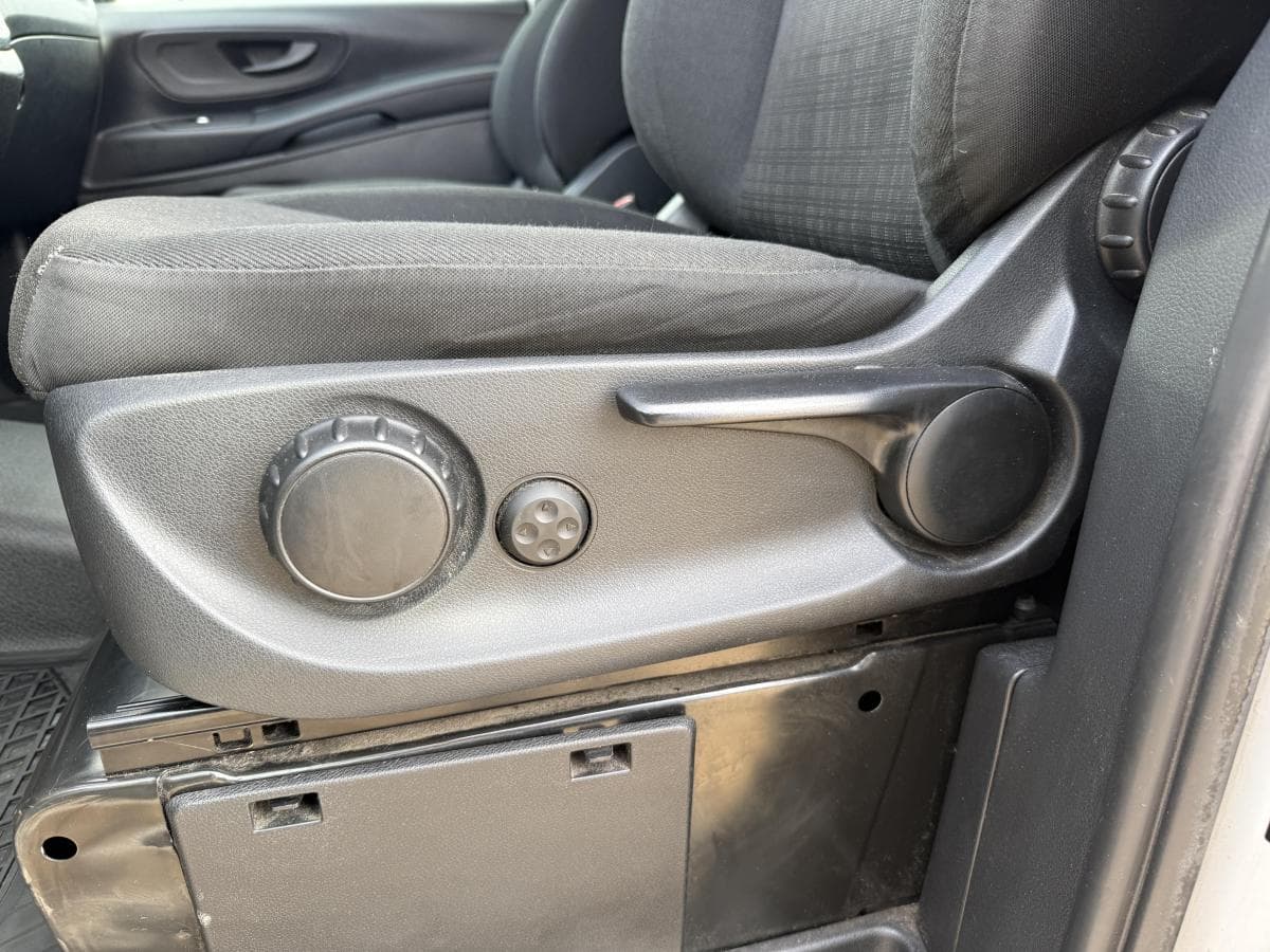 Mercedes-Benz Benz vito 119 21 cdi Vito 119 2.1 CDI thumbnail 26