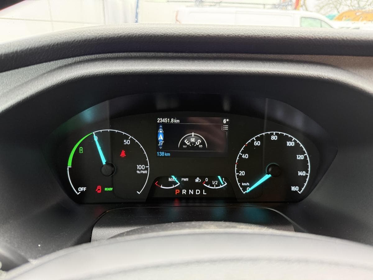 Ford E transit 350 68kwh 184pk e-Transit 350 68kWh 184PK thumbnail 28