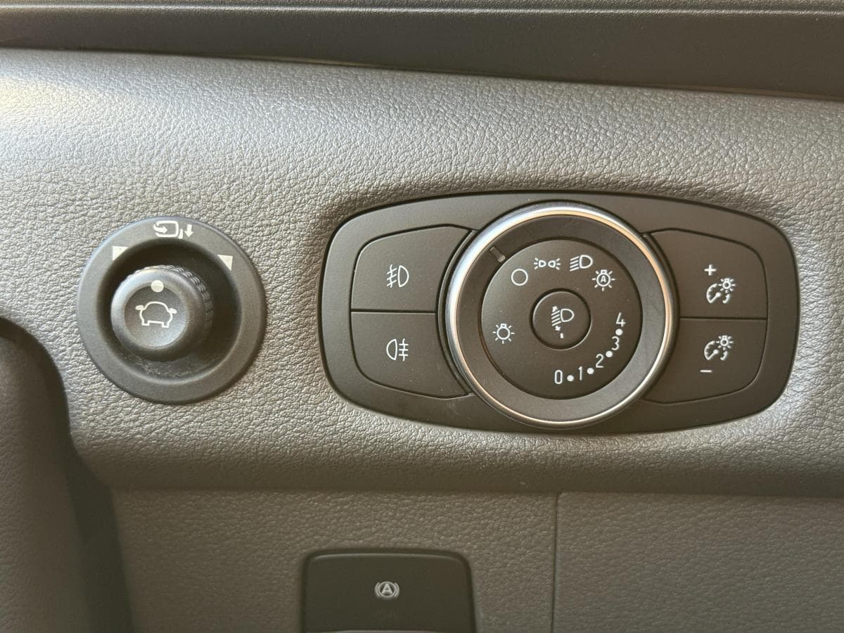 Ford E transit 390 75kwh 184pk e-Transit 390 75kWh 184PK thumbnail 31