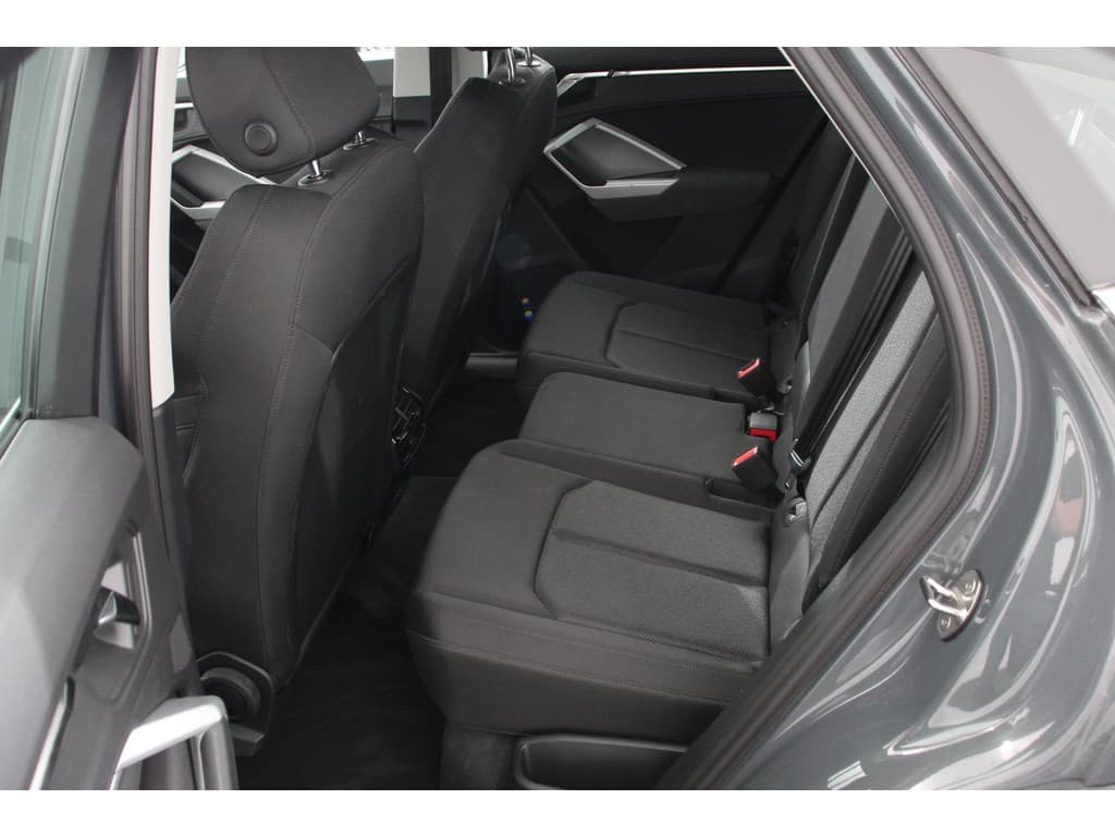 Audi Q3 Sportback 45 TFSI attitude Plus PHEV 245 PK thumbnail 10