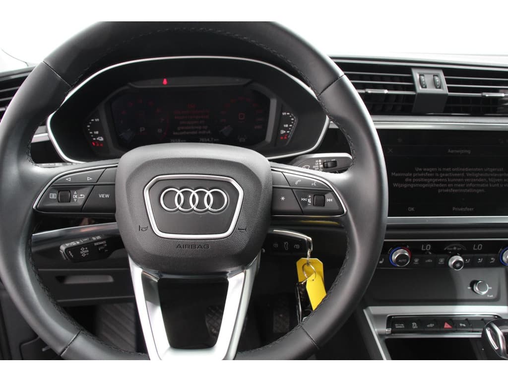 Audi Q3 Sportback 45 TFSI attitude Plus PHEV 245 PK thumbnail 11