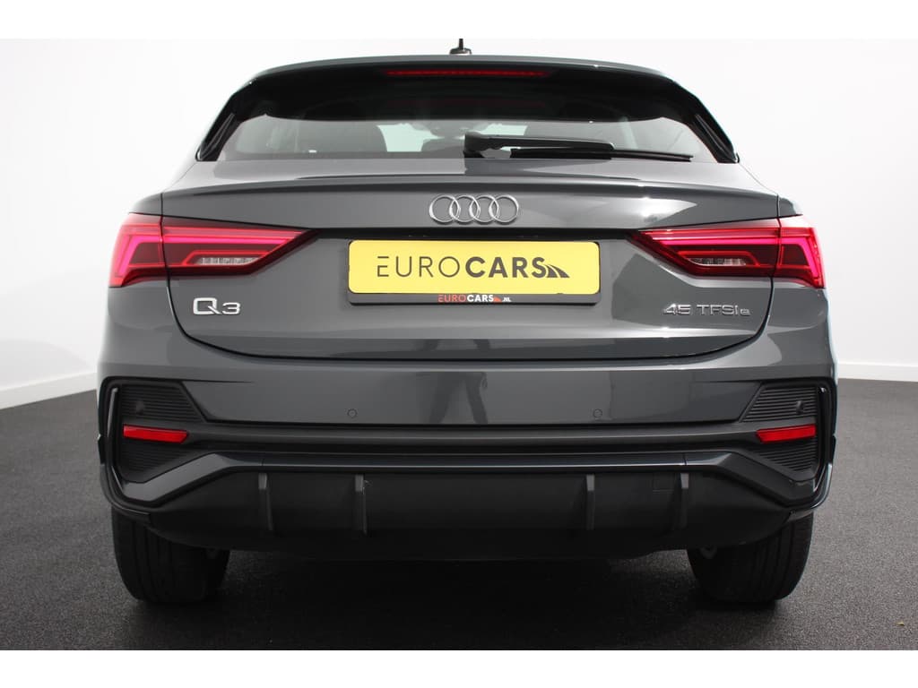 Audi Q3 Sportback 45 TFSI attitude Plus PHEV 245 PK thumbnail 3