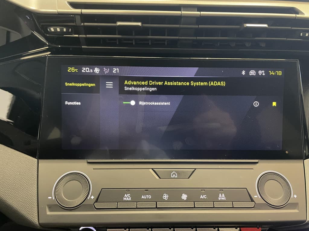 Peugeot 308 SW 1.6 PHEV 180pk Active Pack Business thumbnail 16