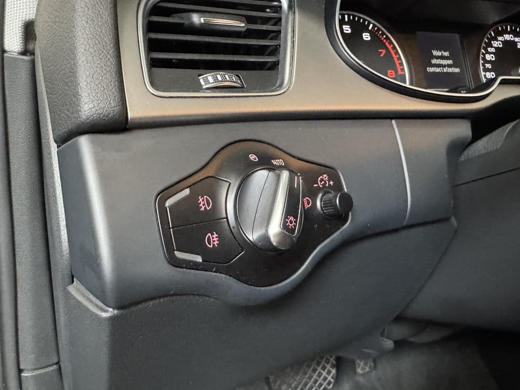 Audi A4 Limousine 1.8 TFSI Business Edition thumbnail 11