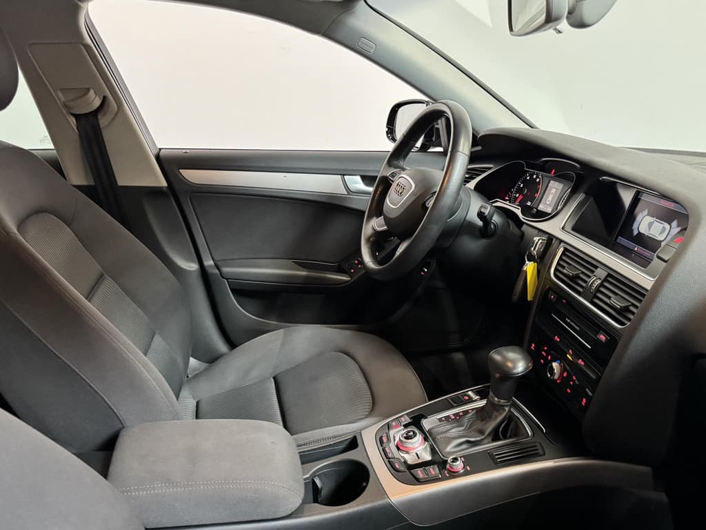 Audi A4 Limousine 1.8 TFSI Business Edition thumbnail 28