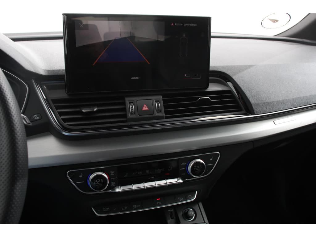 Audi Q5 Sportback 50 TFSI e S Edition S-Tronic Plug in Hybrid thumbnail 11