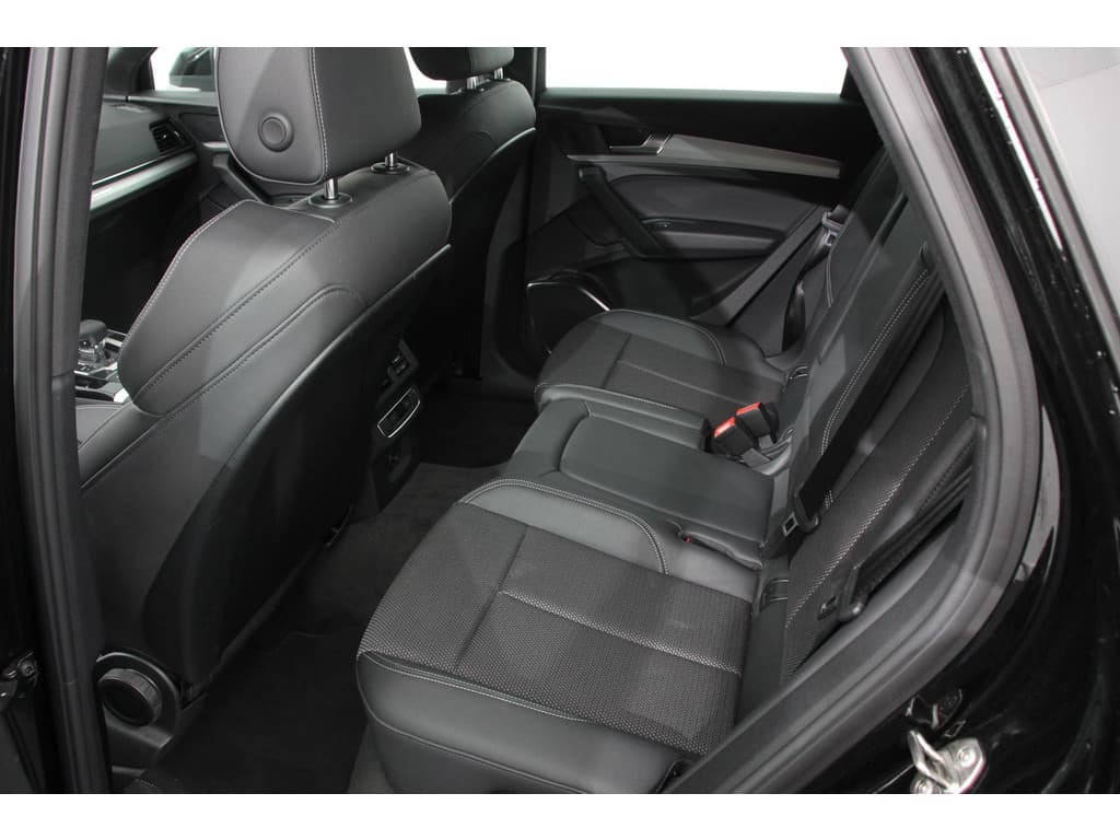 Audi Q5 Sportback 50 TFSI e S Edition S-Tronic Plug in Hybrid thumbnail 8