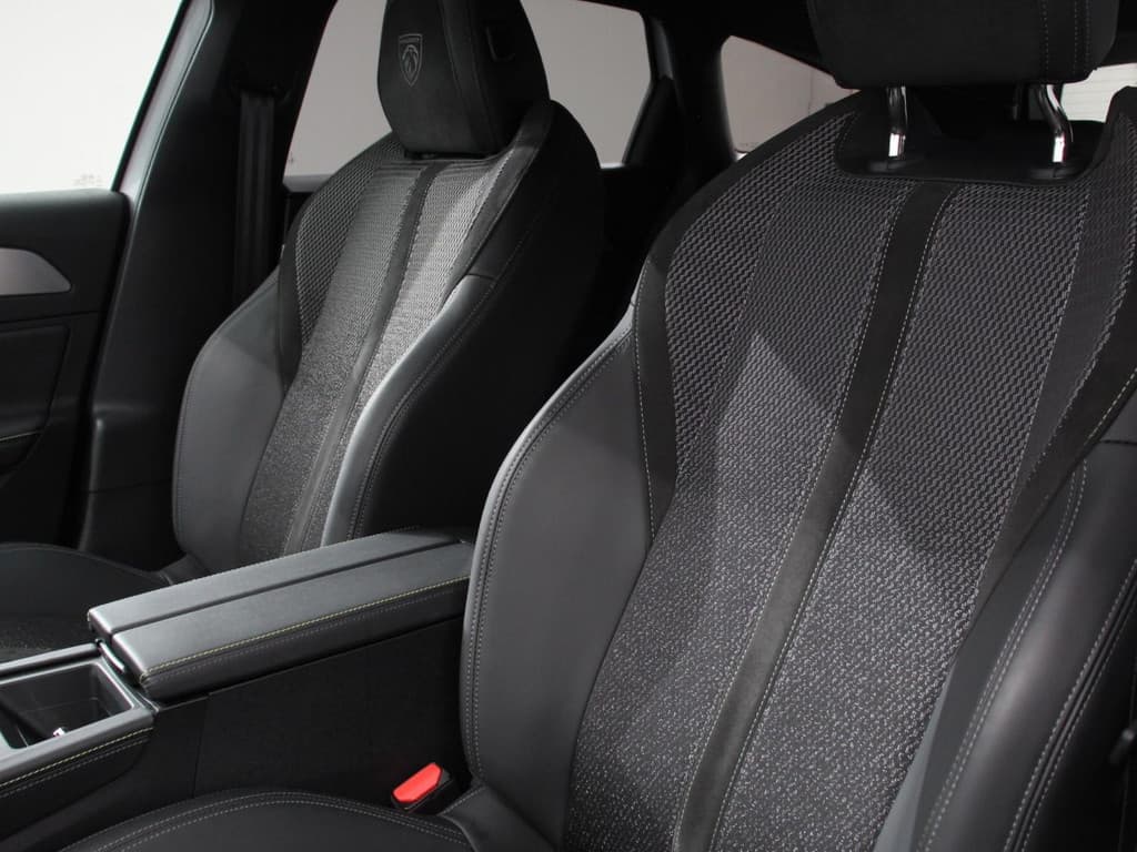 Peugeot 308 1.2 PureTech GT thumbnail 10