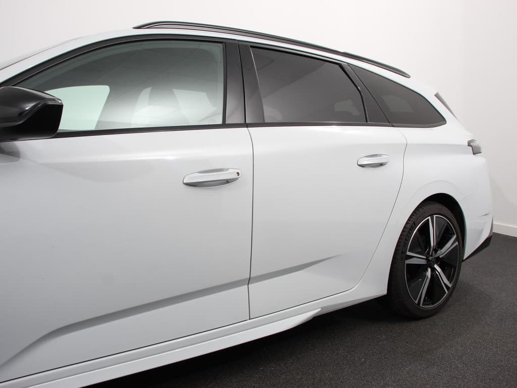 Peugeot 308 1.2 PureTech GT thumbnail 25