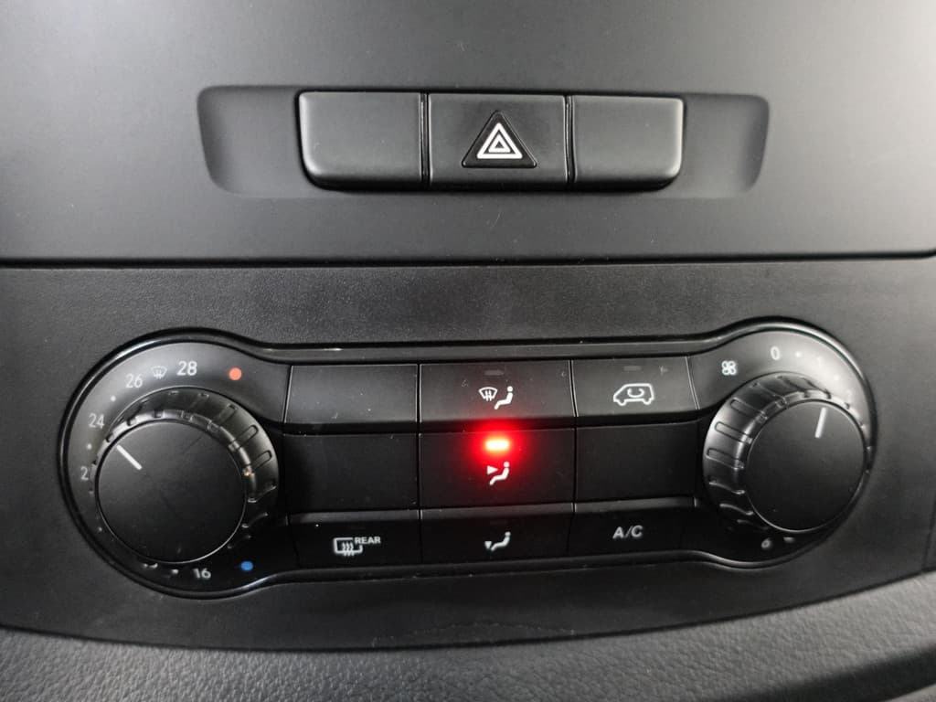 Mercedes-Benz Vito Tourer 111 Base Extra Lang thumbnail 17