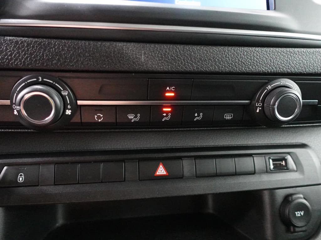 Opel Vivaro-e Combi L3H1 75 kWh thumbnail 28