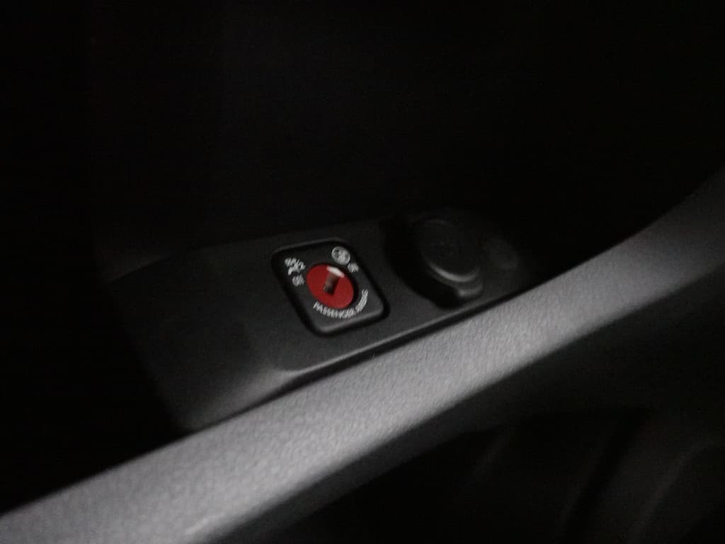 Opel Vivaro-e Combi L3H1 75 kWh thumbnail 33