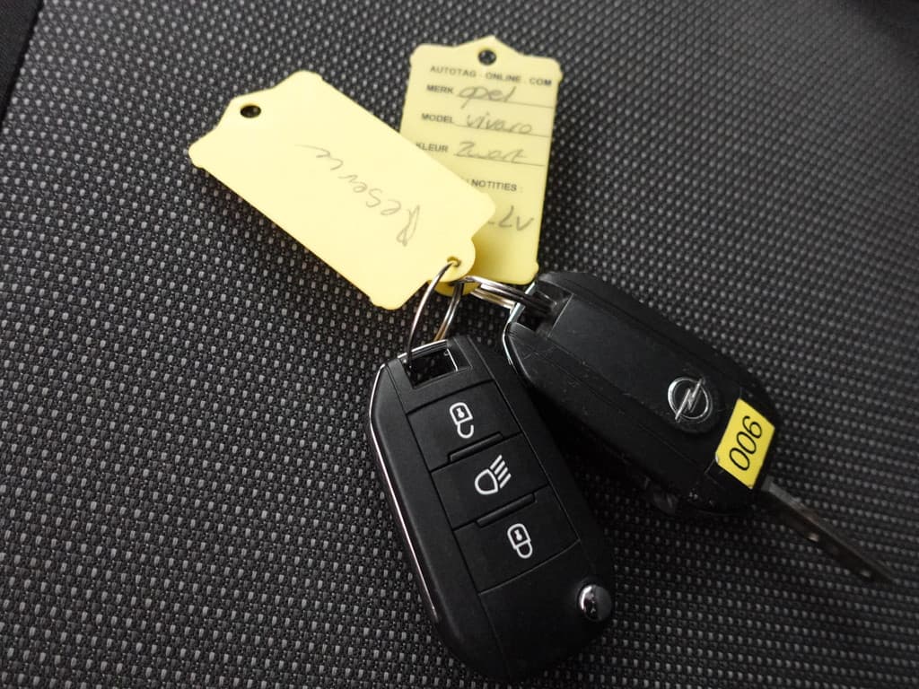 Opel Vivaro-e Combi L3H1 75 kWh thumbnail 34