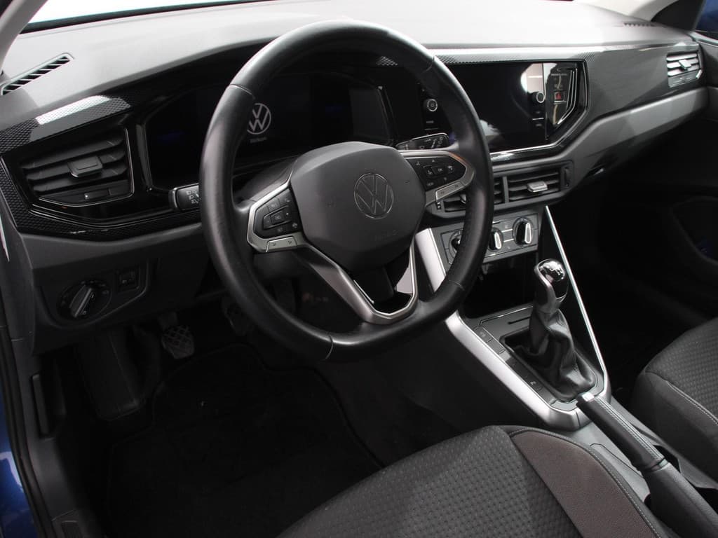 Volkswagen Polo 1.0 TSI Life thumbnail 2