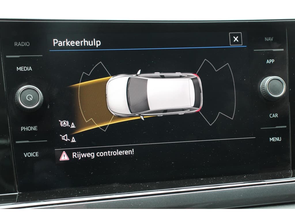 Volkswagen Polo 1.0 TSI 110pk DSG Highline thumbnail 19