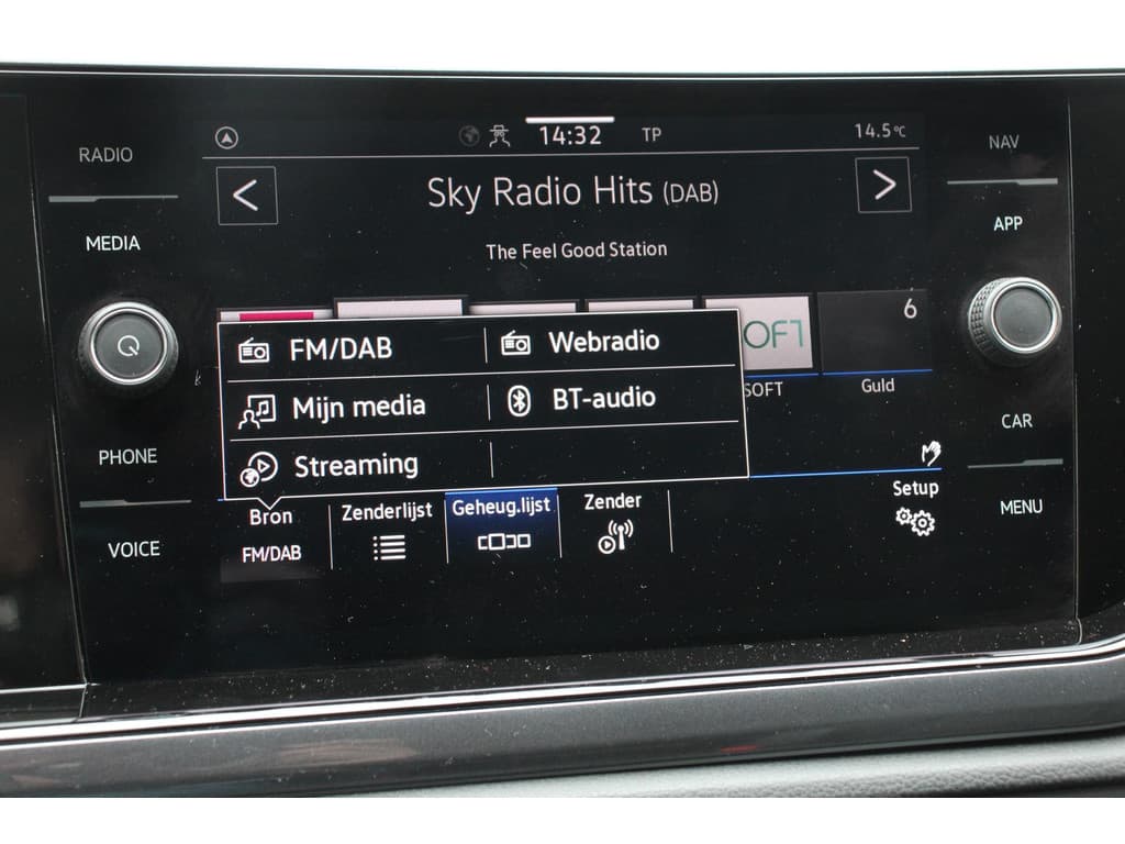 Volkswagen Polo 1.0 TSI 110pk DSG Highline thumbnail 20