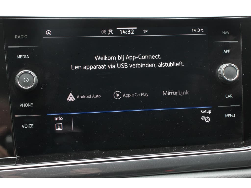 Volkswagen Polo 1.0 TSI 110pk DSG Highline thumbnail 23