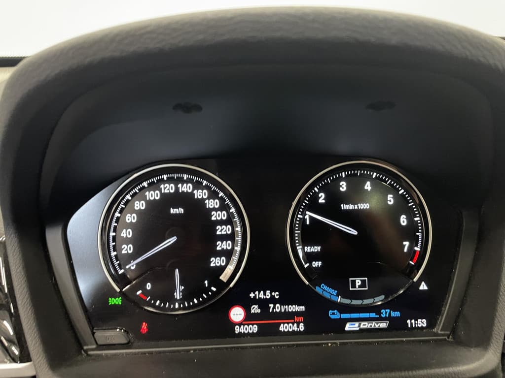 BMW X1 xDrive25e SportLine thumbnail 27