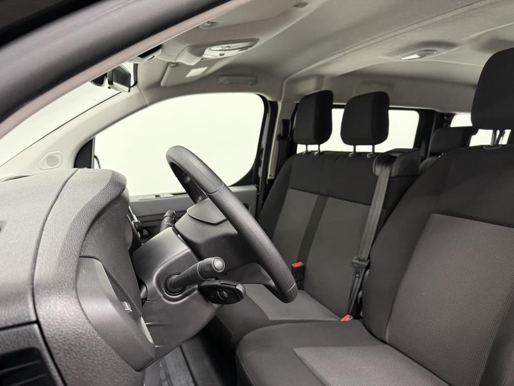 Opel Vivaro-e Combi L3H1 75 kWh thumbnail 10