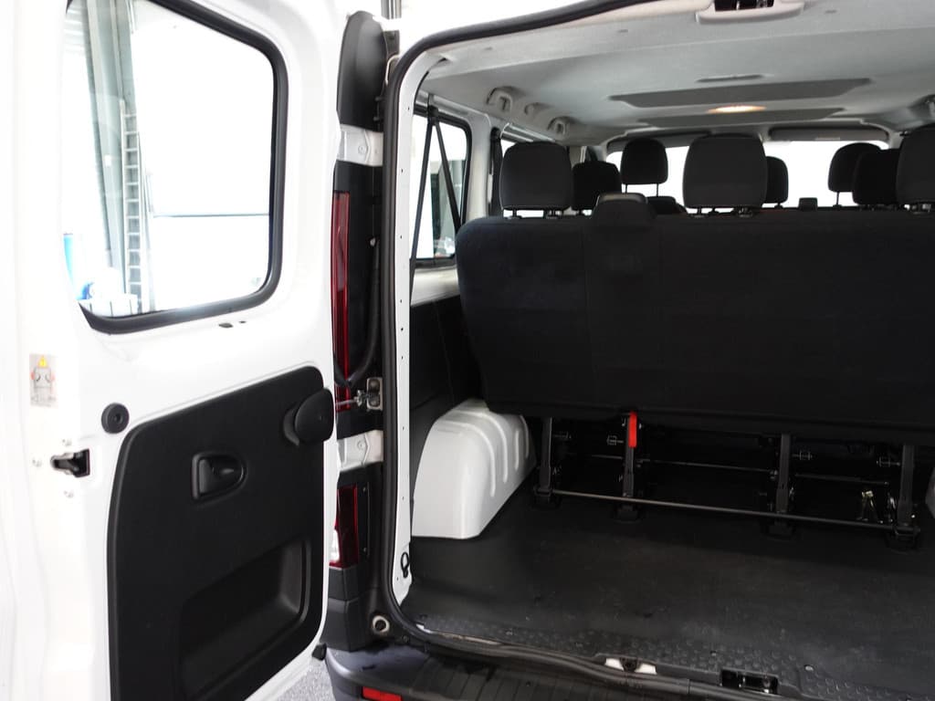 Opel Vivaro Combi 1.6 CDTI L1H1 9-PERSOONS Personenbus thumbnail 33