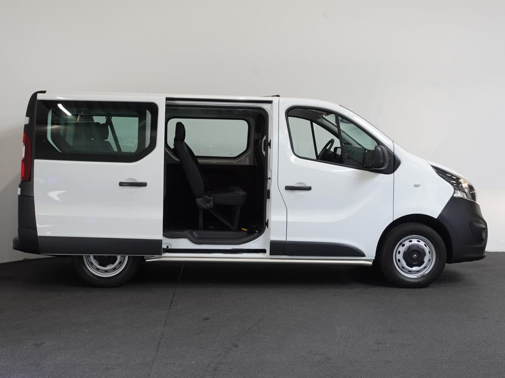 Opel Vivaro Combi 1.6 CDTI L1H1 9-PERSOONS Personenbus thumbnail 9