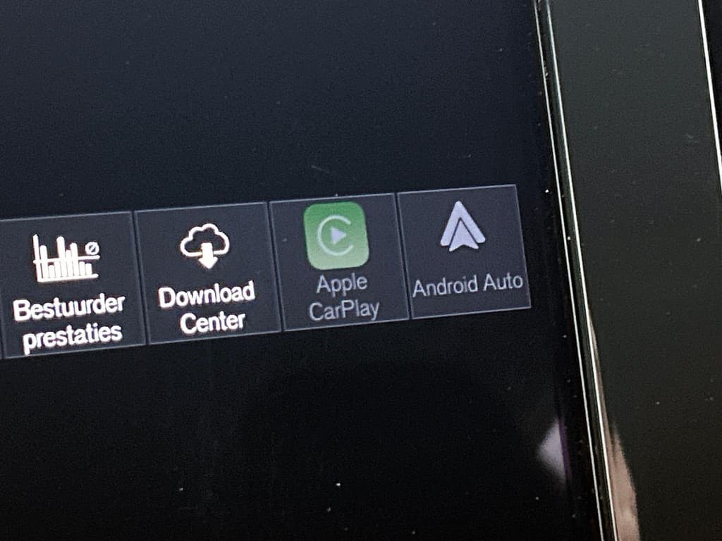 Volvo XC40 1.5 T4 Recharge R-Design Expression Auto. thumbnail 14