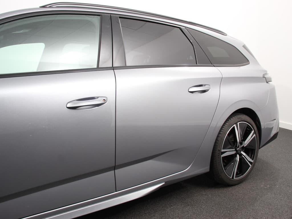 Peugeot 308 1.2 PureTech GT thumbnail 26