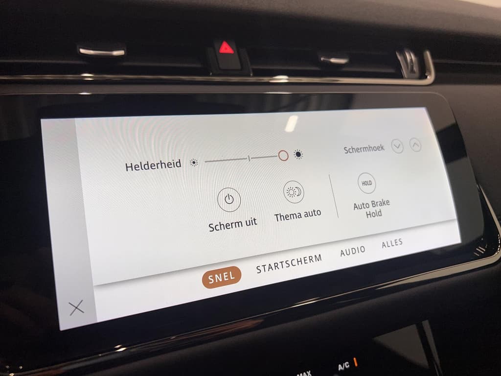 Land Rover Range Rover Evoque 1.5 P300e AWD R-Dynamic SE thumbnail 26