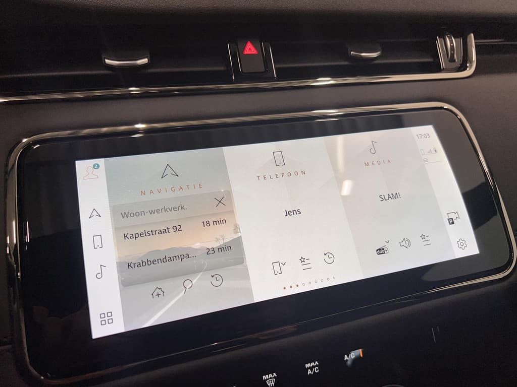 Land Rover Range Rover Evoque 1.5 P300e AWD R-Dynamic SE thumbnail 27