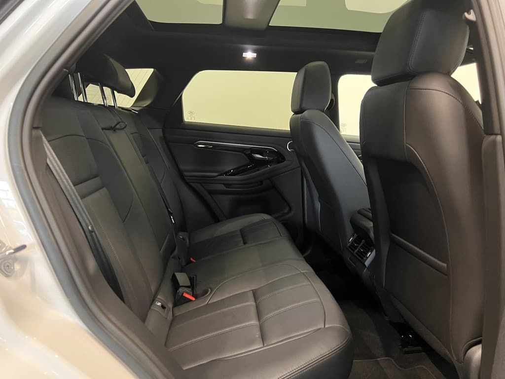 Land Rover Range Rover Evoque 1.5 P300e AWD R-Dynamic SE thumbnail 31