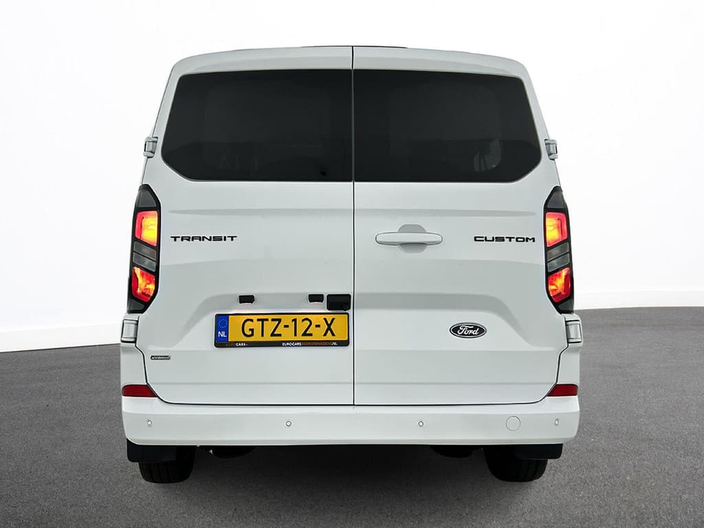 Ford Transit Custom 340 2.5 Automaat PHEV L2H1 Limited thumbnail 3