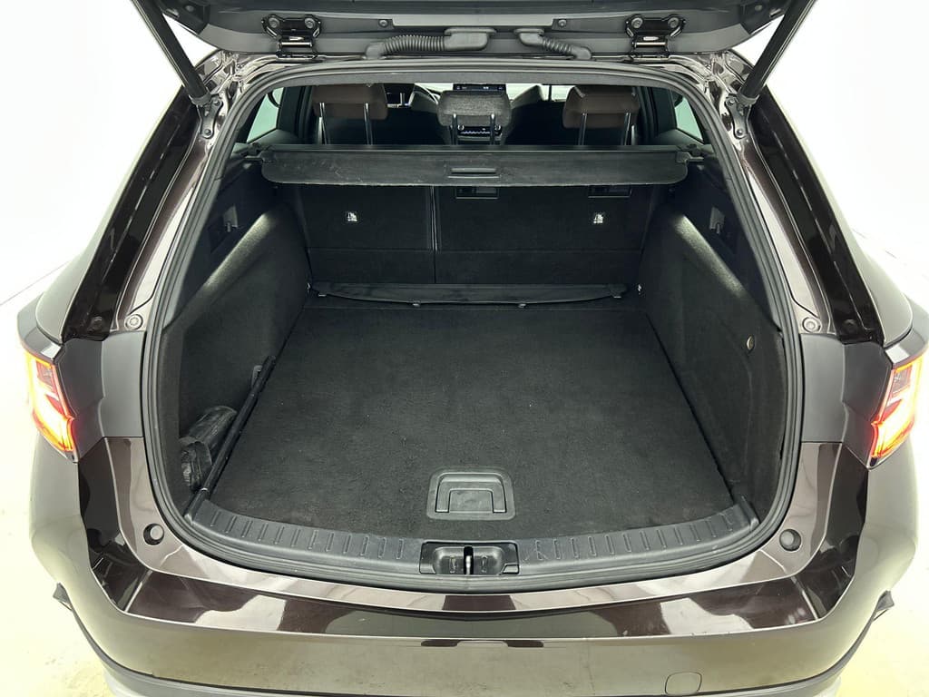 Toyota Corolla Touring Sports 2.0 Hybrid 184 pk Aut. Trek thumbnail 24