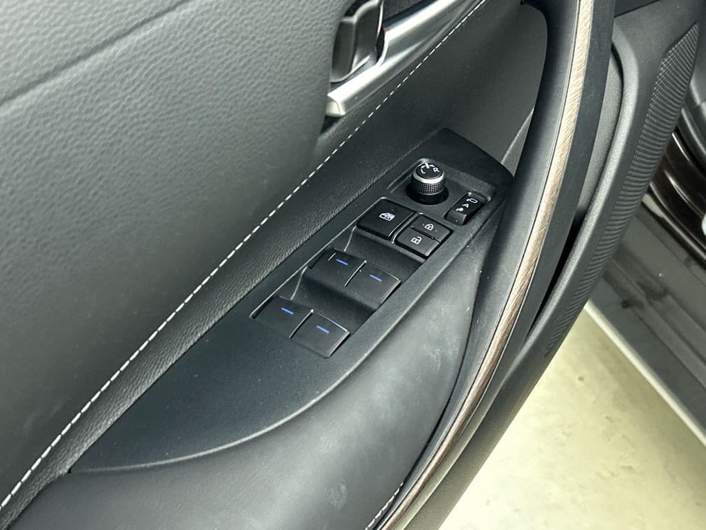 Toyota Corolla Touring Sports 2.0 Hybrid 184 pk Aut. Trek thumbnail 30