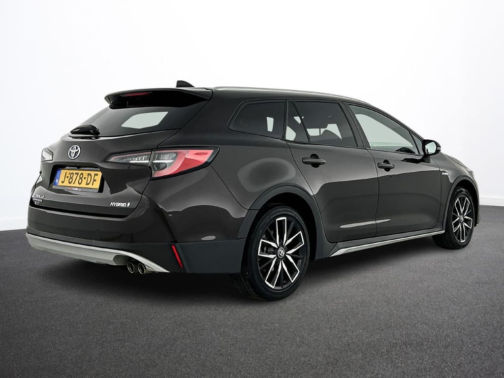 Toyota Corolla Touring Sports 2.0 Hybrid 184 pk Aut. Trek thumbnail 4