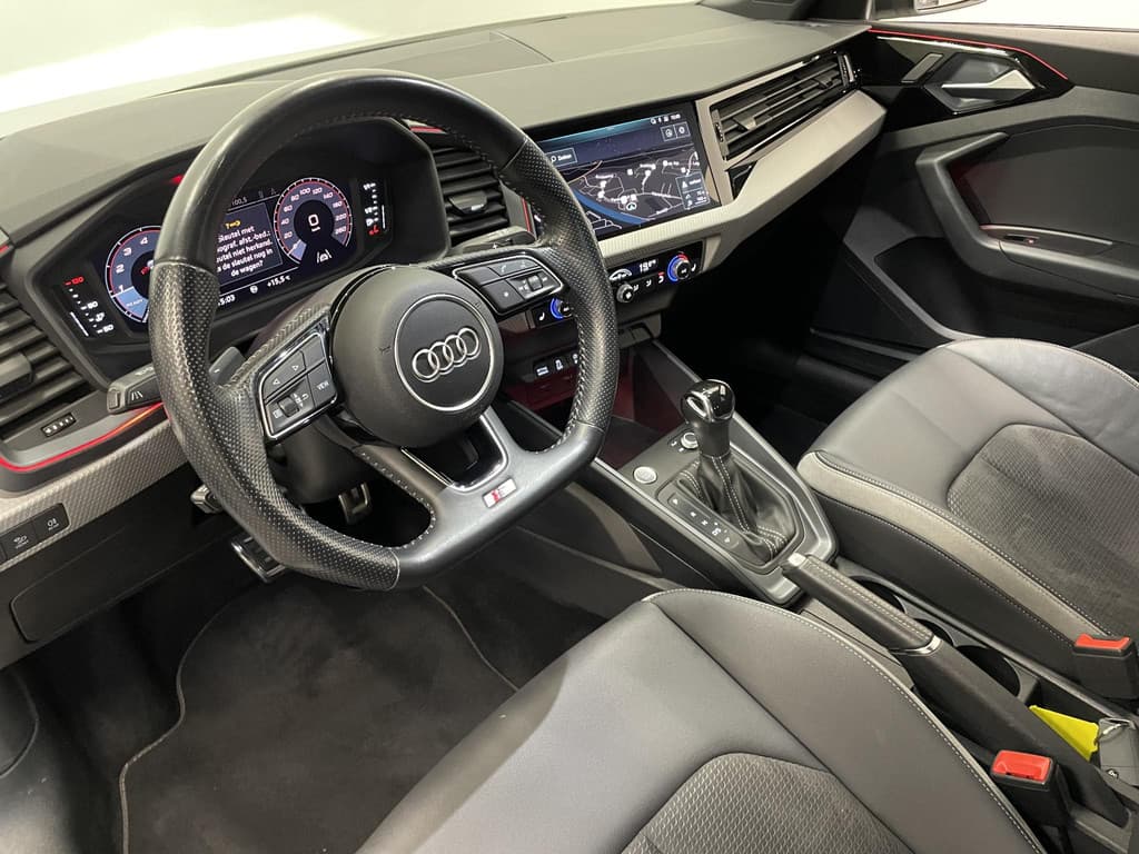 Audi A1 Sportback 2.0T 200 pk Aut. 40 TFSI S Line thumbnail 11