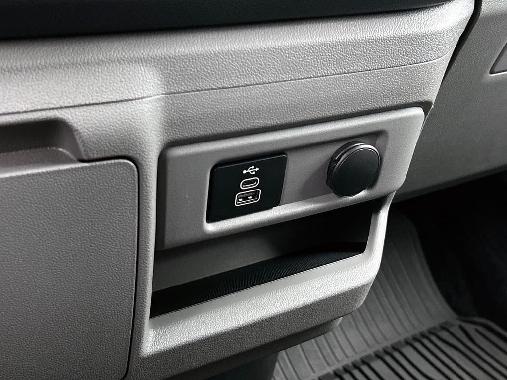 Ford Transit Custom 340 2.5 Automaat PHEV L2H1 Limited thumbnail 28