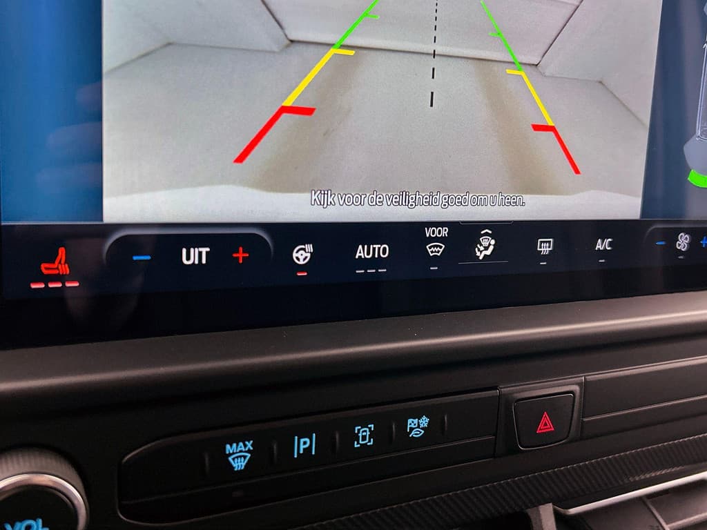 Ford Transit Custom 340 2.5 Automaat PHEV L2H1 Limited thumbnail 17