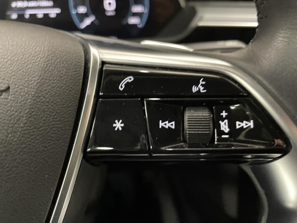 Audi E-tron e-tron 50 quattro Launch edition plus 71 kWh thumbnail 26