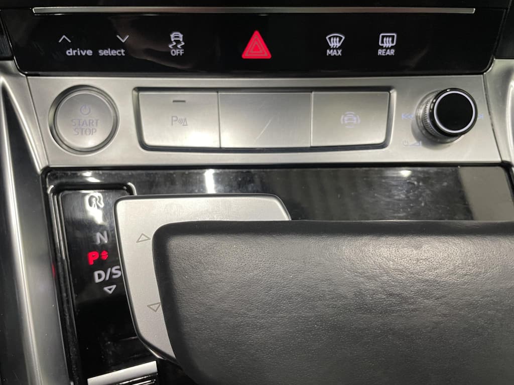 Audi E-tron e-tron 50 quattro Launch edition plus 71 kWh thumbnail 30