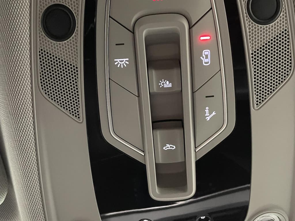 Audi E-tron e-tron 50 quattro Launch edition plus 71 kWh thumbnail 31