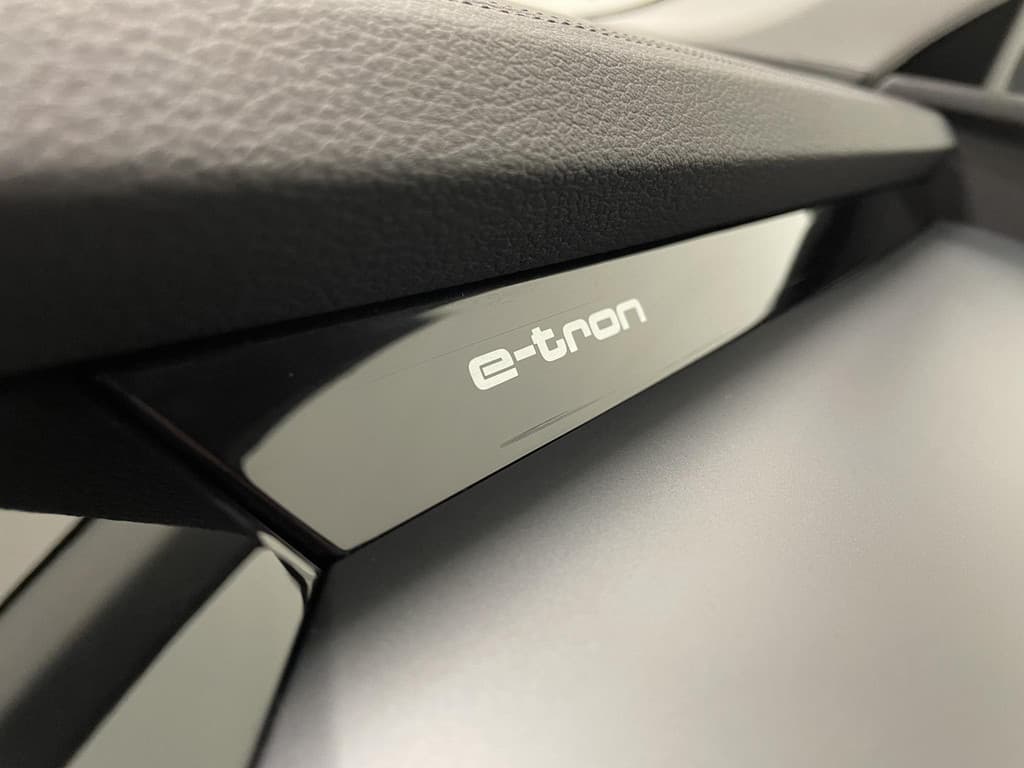 Audi E-tron e-tron 50 quattro Launch edition plus 71 kWh thumbnail 35